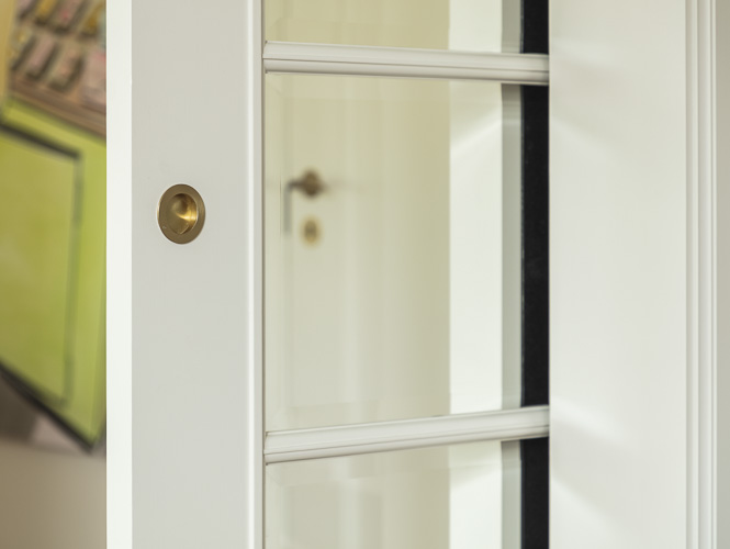 Franske døre som skydedøre i klassisk villa