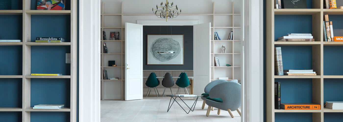 Dinesen Showroom Søtorvet 5 Oeo Designstudio 56 Dinesen Showroom håndmålede dobbeltdøre som fyldningsdøre