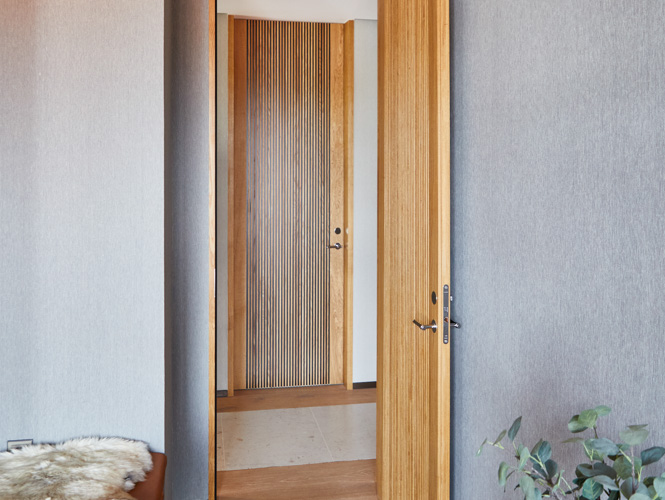 Carpenter&apos;s Collection oak interior doors from Vahle