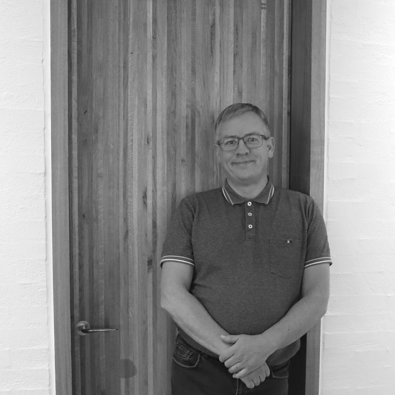 Thomas Pedersen Bw Web